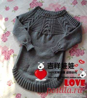 туничка с круглой кокеткой