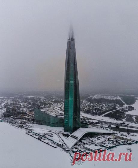 Лахта центр

Фото: dmitrii_loginov_