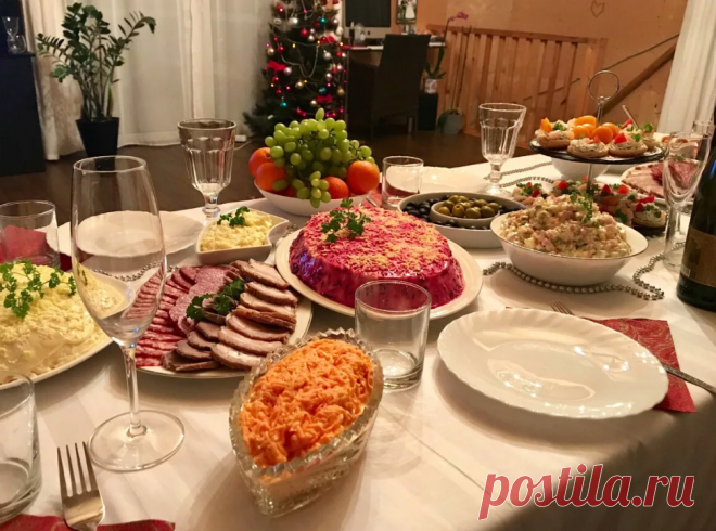 Что планирую готовить на Новый год. Никаких застолий и гор еды, как раньше. 31 хочу не готовить, а валяться перед телеком 😂 | Вечно на диете | Дзен