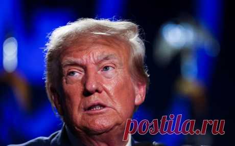 Трампу предъявили обвинение в попытке отменить результаты выборов 2020-го. Трампа и еще 18 человек обвинили в попытке отменить его поражение на президентских выборах 2020 года в штате Джорджия. Также фигурантам предъявлены обвинения в рэкете, подделке документов, оказании влияния на свидетелей и др.
