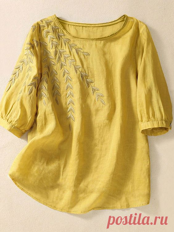 Blusa bordado de plantas bainha alta baixa