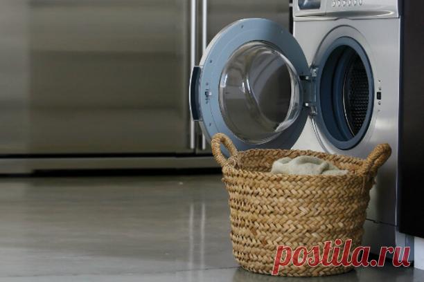 Как правильно стирать пуховики и угги?