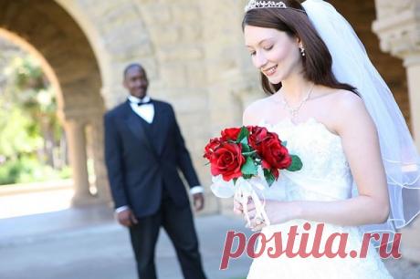 Уж замуж за бугор.