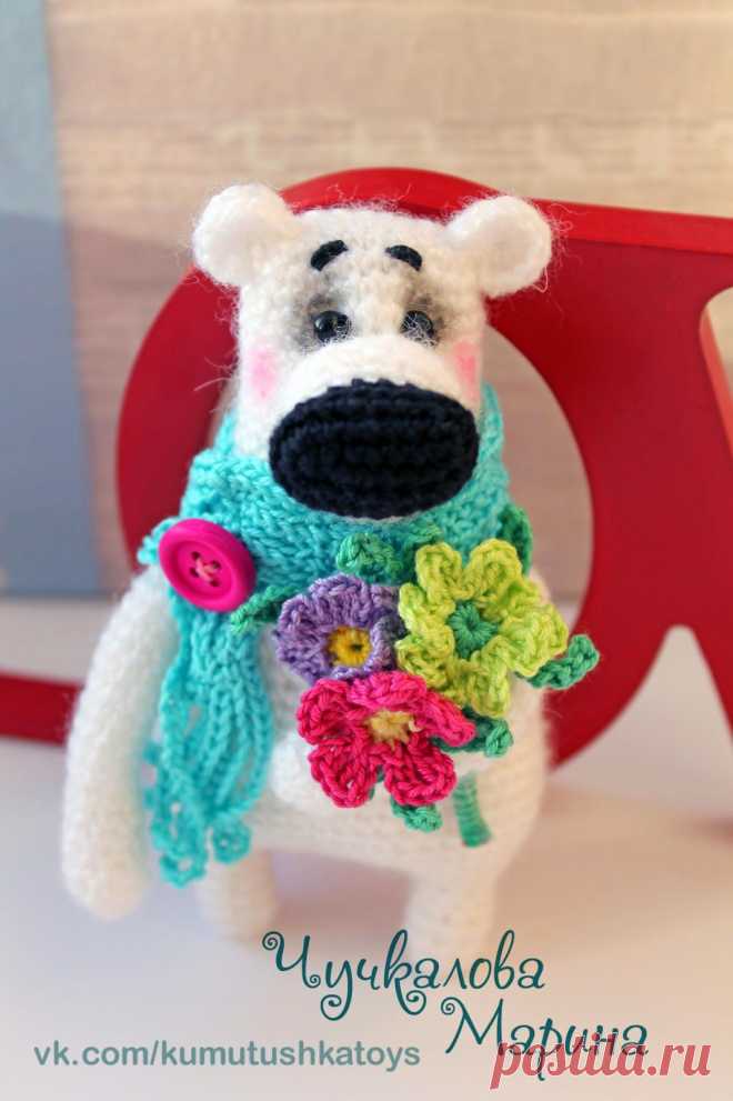 Вязаные чудеса от Марины Чучкаловой : Мишка поздравишка (описание)