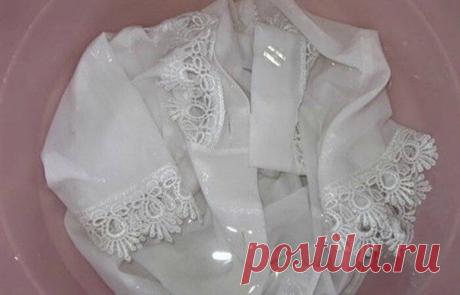 ПОЛЕЗНО ЗНАТЬ !!
ОТБЕЛИВАТЕЛЬ ДЛЯ ВСЕХ ВИДОВ ТКАНИ
С ним не сравнится ни одно магазинное средство!

Многие женщины отказываются от белой одежды, белья лишь потому, что со временем оно становится серым, тусклым и малопривлекательным. А ведь хочется, чтобы даже не совсем новая вещь выглядела свежо и аккуратно. Магазинные отбеливатели не всегда справляются с поставленной задачей, да и стоимость качественных средств не всегда радует. Предлагаем прибегнуть к старому и проверенн...