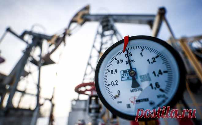 США исключили вторичные санкции при ограничении цены на российскую нефть. США не будут применять вторичные санкции против тех, кто будет покупать российскую нефть по цене выше предельной. «Мы не собираемся играть в игру «ага, попался!», - заметила директор OFAC Андреа Гакки