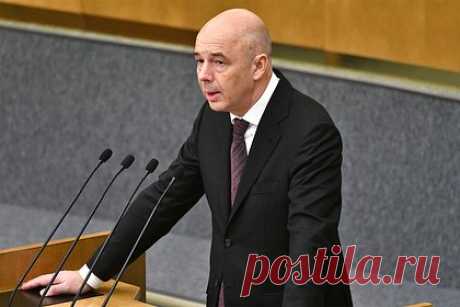 В Минфине назвали сроки выхода России на сбалансированный бюджет. Министерство финансов России сохраняет планы выхода на сбалансированный бюджет в 2025 году. Такие сроки назвал глава ведомства Антон Силуанов. В 2023 году доходы бюджета резко сократились из-за санкций. В апреле ожидаемый объем недополученных дополнительных нефтегазовых доходов страны составит 113,6 миллиарда рублей.