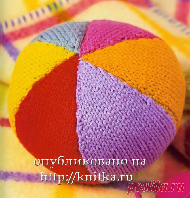 Вязаная игрушка – звенящий мячик Вязаные игрушки. Вязание спицами knitka.ru