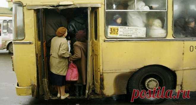 Сегодня стал свидетелем поступка парня лет 25, который был водителем автобуса 11 БРАВО ПАРНИШКА, ПО БОЛЬШЕ БЫ ТАКИХ КАК ТЫ!!!