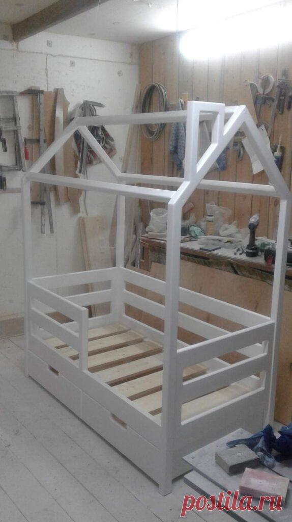 Кроватки-домики от Юры Ананьева | | Для тех, кто любит работать с деревом