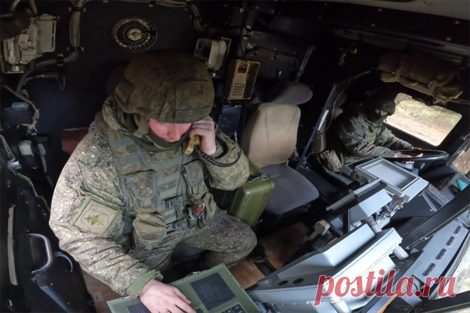 «Искандеры» обескровили Чернигов. Удар по гостинице «закрыл» совещание ВСУ. Туда съехалось большое количество командиров и штабных работников, целью было обсуждение дальнейших диверсий в российском приграничье.