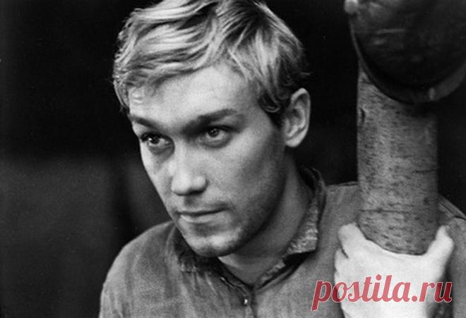 Олег Янковский, 23 февраля, 1944
 • 20 мая 2009