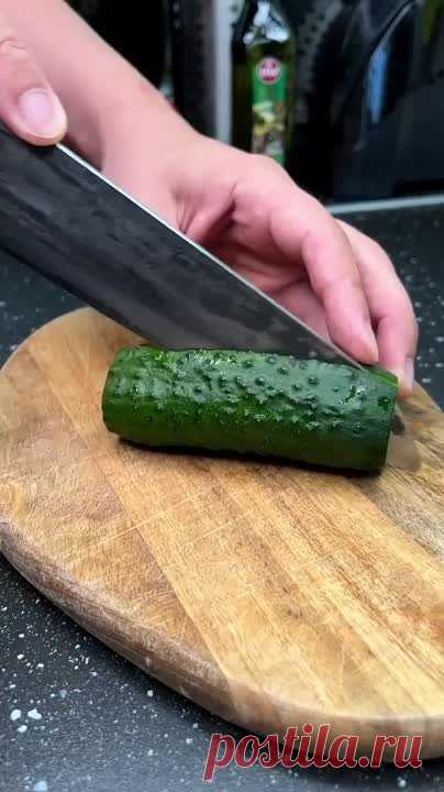 Вкуснейший греческий салат с правильной заправкой👏