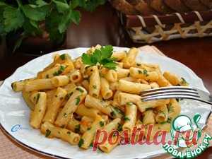 Макароны, тушенные в сковороде - кулинарный рецепт