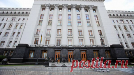 Автор конституции Украины Табачник объяснил нелегитимность Зеленского