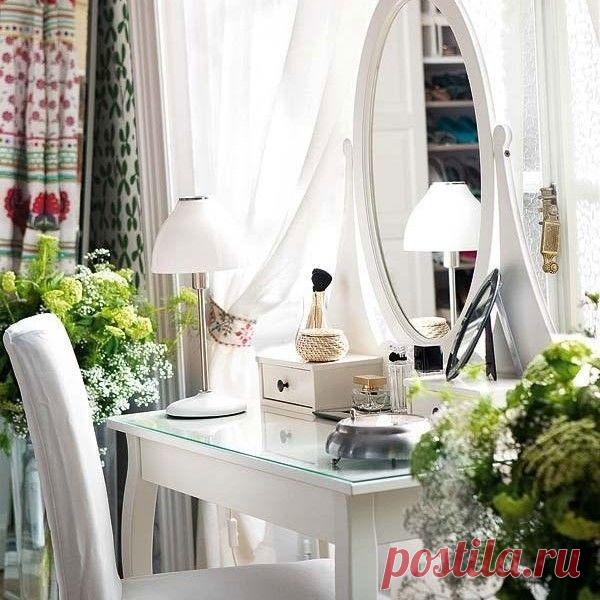 Добро пожаловать в женский рай. Подборка туалетных столиков: публикации и мастер-классы – Ярмарка Мастеров