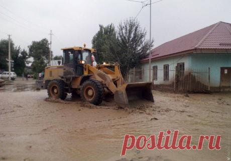 Обновляется: Сель в Алматы — Motor.kz