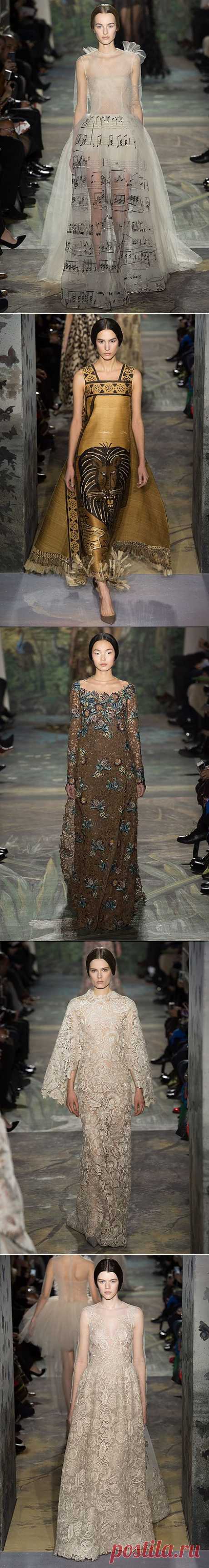 Неделя высокой моды в Париже: Valentino