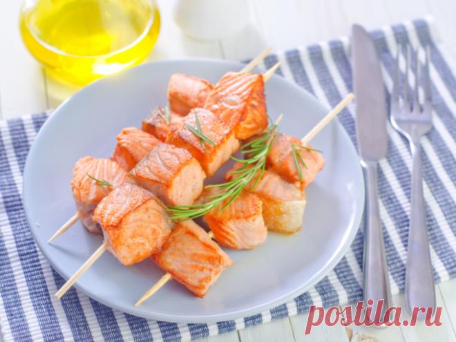 Что приготовить на Новый год 2021: шашлычки из семги - Smak.ua