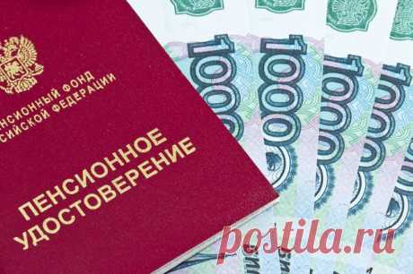 Жители Оренбургской области получат пенсии и пособия в срок. В зону подтопления почтальонов доставляют лодки и вездеходы МЧС.
