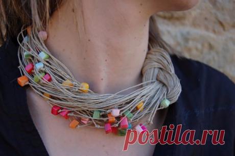 Экостиль - лен и бусины