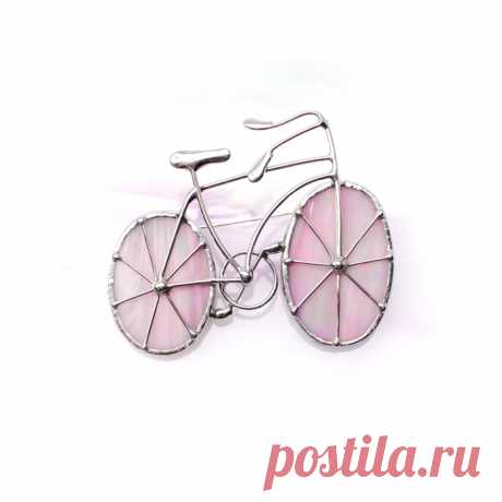 Каталог :: Украшения :: Брошки (с оловом) :: Брошка 'Велосипед розовый' - GLASSNAYA - Мастерская маленьких витражных украшений