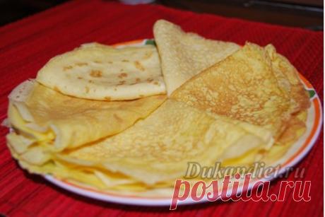 Шикарные блины «Ни грамма отрубей»

2 яйца,
1 ст.л. с горкой кукурузного крахмала,
1/3 стакана молока 0% (приблизительно 6 ст.л.),
2 щепотки соли,
заменитель сахара (лучше всего жидкий) – по вкусу.

Начинка:
Творог 0%,
Йогурт (любой на ваш вкус).