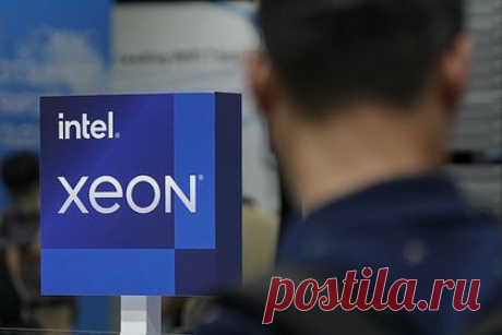 Поставки процессоров Intel и AMD в Россию рухнули. Поставки процессоров Intel и AMD в Россию за первые десять месяцев года резко снизились. Об этом рассказали в IT-холдинге Fplus. Поставки процессоров Intel уменьшились на 64 процента, до 178 тысяч штук, а AMD — на 70 процентов, до 35 тысяч штук. Уменьшение объемов поставок может быть связано с инфляцией.