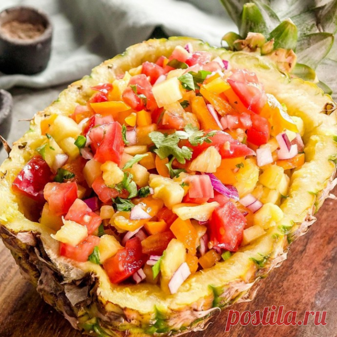 ​Ананасовая сальса к мясу и птице