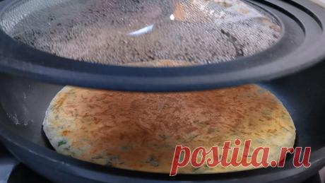 Жарю "ленивые" лепёшки на сковороде просто и быстро как блины. Рецепт на завтрак, перекус и можно вместо хлеба | Розовый баклажан | Яндекс Дзен
