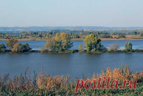 Вид на пойму реки &quot; Волга &quot; со стороны Болгарского городища.