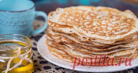 Видео: кружевные дрожжевые блины Масленая пятница — "Тёщины вечерки", в этот день зять принимает в гостях дорогую тёщу. Самый, пожалуй, вкусный и всеми любимый вариант блинов — дрожжевой, они самые пышные, душистые, при этом с кружевными дырочками. В такой блин можно завернуть абсолютно любую начинку.