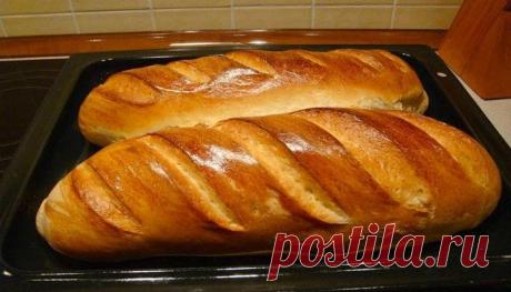 В магазине больше не покупаю! Ингредиенты: мука — 250 г сухие дрожжи — 6 г соль — 4 г сливочное масло и маргарин — 30 г молоко — 100 мл вода — 50 мл Для смазывания верха: 1 желток 5 г молока. Приготовление: Смешиваем все сухие ингредиенты, добавляем маргарин, молоко и воду. Замешиваем тесто. Формируем […]