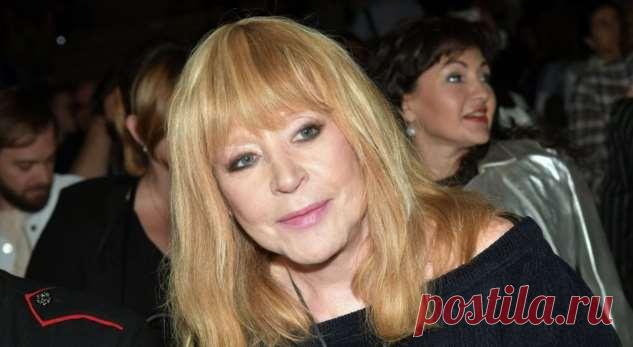 «Девушка, можно с вами познакомиться?» 70-летняя Алла Пугачева на премьере фильма Андрея Кончаловского поразила поклонников молодым видом . Милая Я