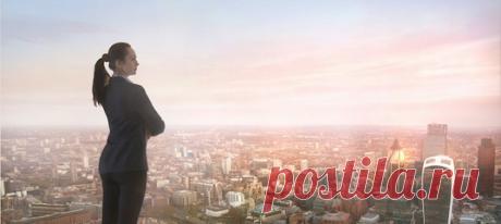 «Боюсь не найти работу, достойную меня» «Я доучиваюсь в магистратуре, и поиск работы, да еще во время пандемии, превратился в ад. Отправляю по три заявки в день. Кто-то из-за вируса приостановил рекрутинг в принципе, другие фирмы отказывают, третьи не отвечают вообще. У меня хорошее резюме, постоянно улучшаю свои навыки и хочу построить международную карьеру…» #карьера #работа #психологияуспеха #кризис