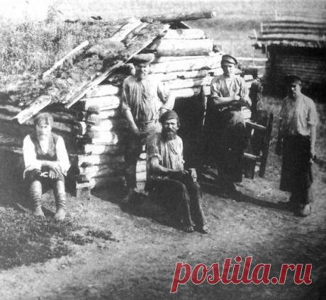 В селе Долгорукове, в Пензенской области, барыня Горбунова дала крестьянам вольную раньше, чем отменили крепостное право. В 1837 году ее крестьяне получили статус вольных хлебопашцев, но подались в торговцы и наладили поставку дамских волос за границу.