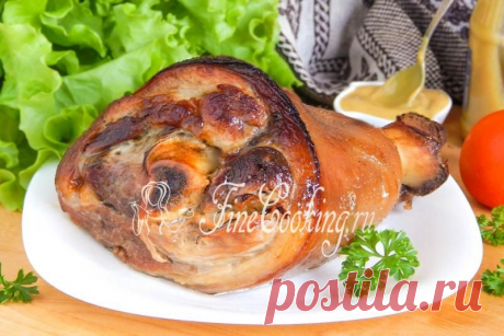 Свиная рулька в горчично-медовом маринаде - FineCooking.ru