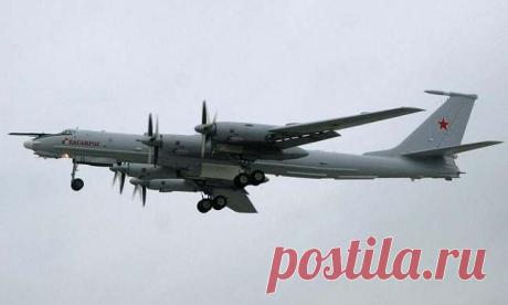 TU-142M
Однако в то время новую аппаратуру довести до необходимой степени готовности не удалось, поэтому завод в Куйбышеве продолжал выпуск обычных Ту-142, а выпуск новой машины решили начать после переноса производства в Таганрог. К этому времени ППС была суЩественно доработана и получила название «Коршун-Кайра» или упрощенно «Коршун-К».