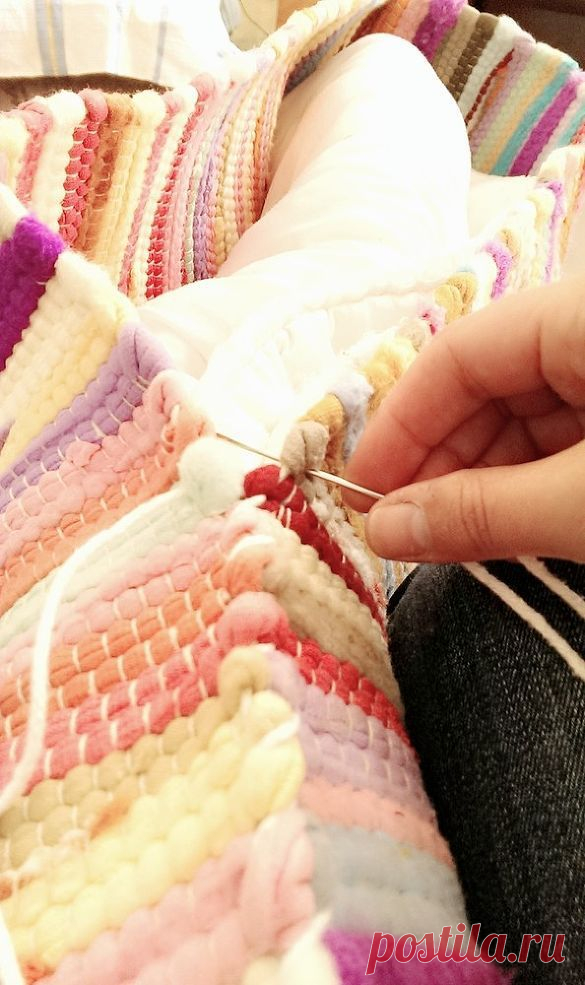 Easy Peasy Floor Cushion DIY
