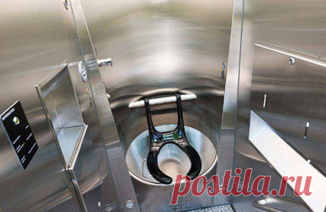 Кто не был в Европе, остерегайтесь! 
Кто не был в Европе, остерегайтесь туалетов, не по нашим мозгам они!!!В Штутгарте малая нужда однажды заставила зайти вечером в уличный общественный биотуалет. Одноместная кабинка, аккуратная, очень …