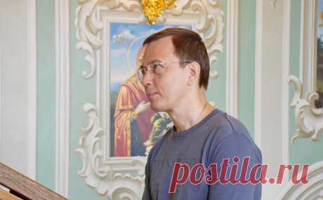 Адвокат сообщил об освобождении еще одного совладельца Merlion. Басманный суд Москвы отказался продлевать меру пресечения в виде запрета определенных действий совладельцу дистрибьютора ИТ и бытовой техники Merlion Олегу Карчеву, ранее арестованному по делу о покушении на убийство.