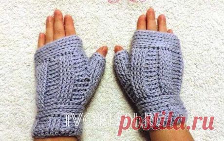 Митенки крючком рельефными столбиками - Творим - не ленимся!