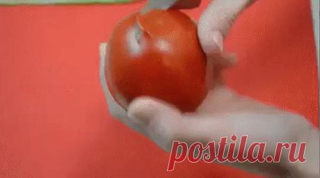 Роза из помидора. Роза из помидора. Красивая идея для украшения блюд.