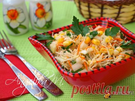 Салат с корнем сельдерея, морковью и кукурузой фото рецепт приготовления