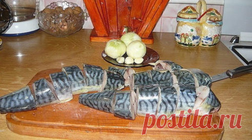 Маринуем скумбрию. Пальчики оближешь!