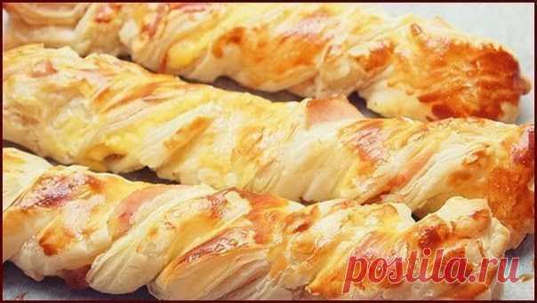 Шустрый повар.: Слоёные косички с курицей и сыром
