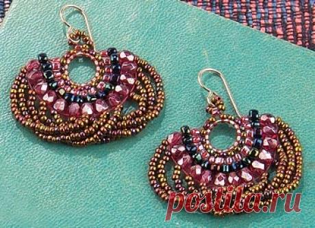 СЕРЬГИ С ТИСНЕНИЕМ


МК   https://link.handmademart.net/6gR3