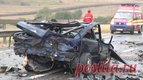Fondul despre care nu ştiu toţi! Cum poţi solicita bani, fiind victimă a unui accident În Republica Moldova au loc anual mii de accidente rutiere și nu puțini sunt șoferii care riscă să circule fără polițe de asigurare obligatorie sau își cal