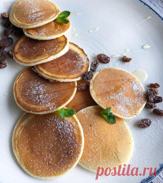 ПРАВИЛЬНОЕ ПИТАНИЕ в Instagram: «Быстрые панкейки на завтрак ☺️🥞 Легко и вкусно 🤤 Добавьте к ним любой соус, творог, ягоды 🍓🥝🍌🍑, мёд и вообще будет бомба 🤫 ⠀ Для теста: 1…»