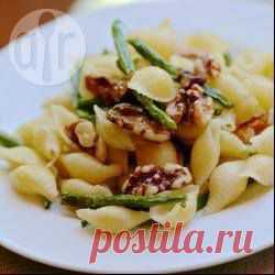 Рецепт: Паста со стручковой фасолью и орехами - все рецепты России